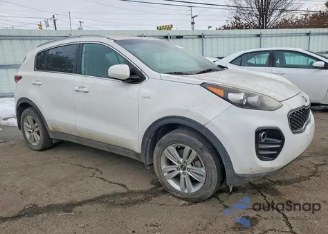 2017 Kia Sportage Lx z USA, uszkodzony, nr VIN KNDPMCAC6H7249208